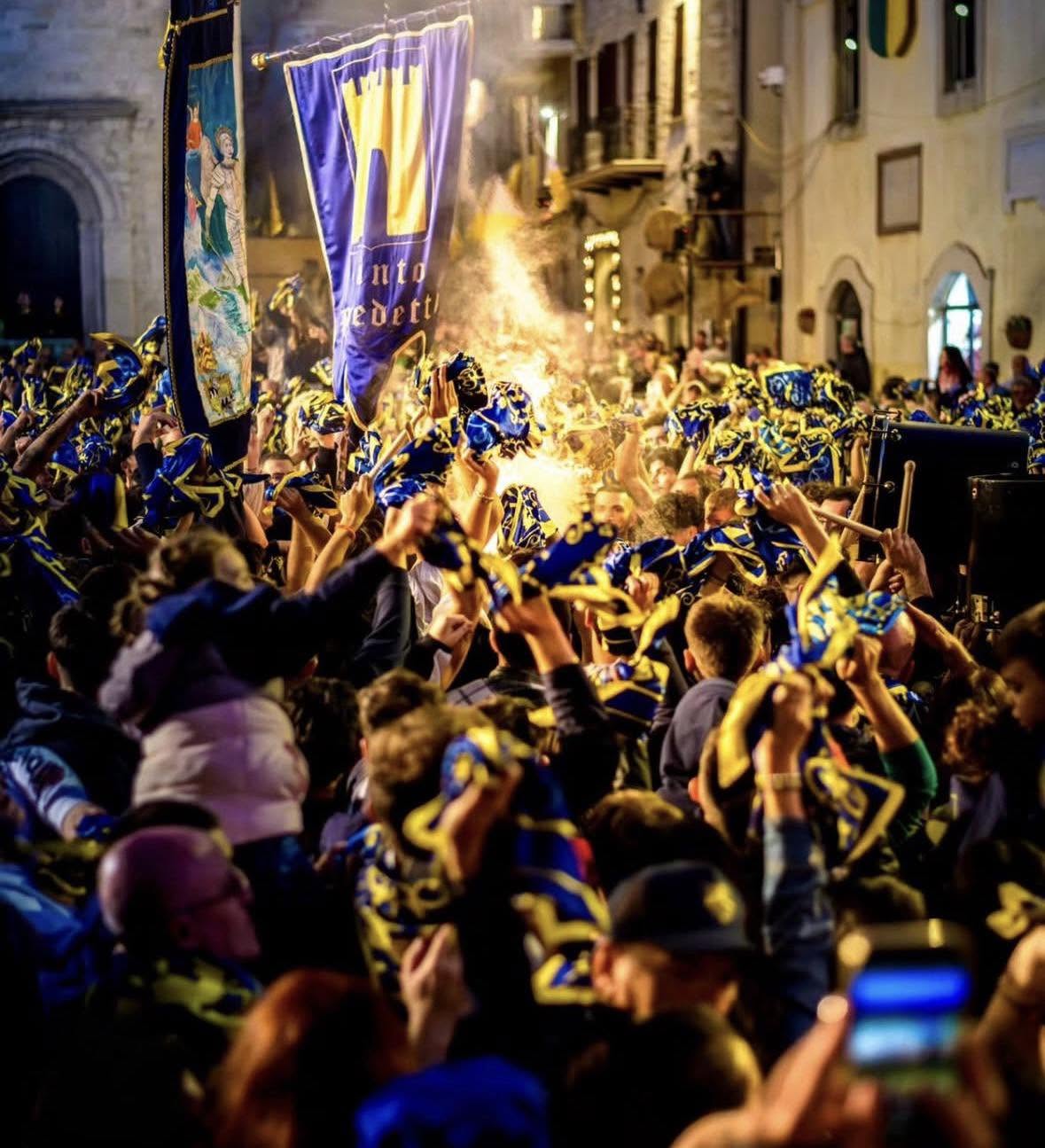 Una notte gialloblù